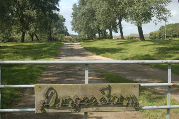 Dungee Farm in June 2008